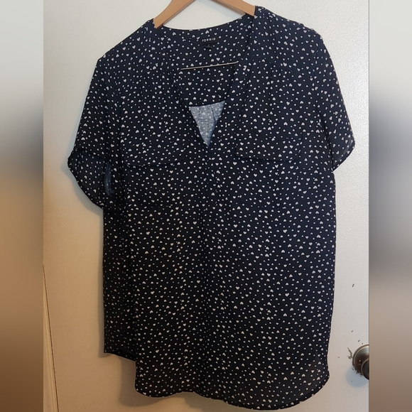 torrid Tops - Torrid Navy Button Down Shirt with White Heart Print